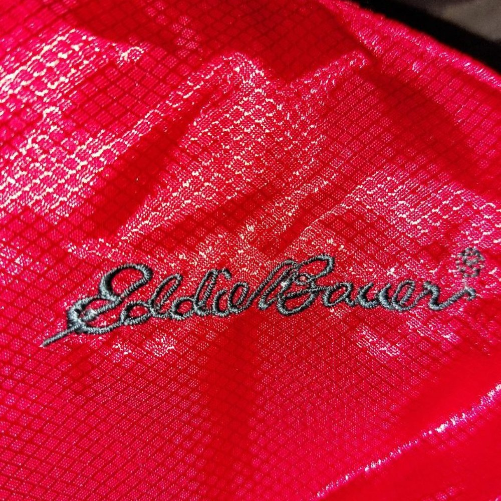 Sleeping Bag Convertible with removable Comfort Sheet-  Eddie Bauer